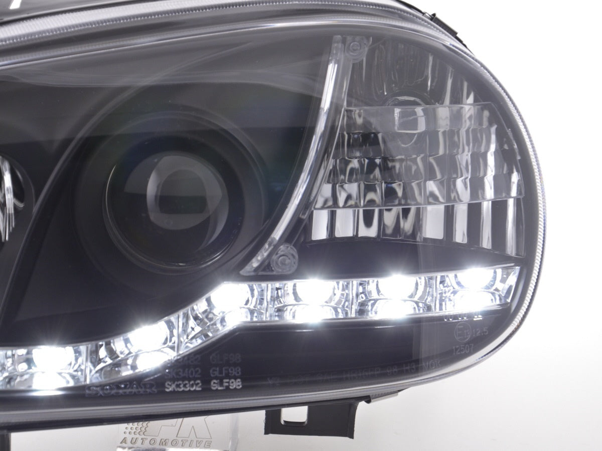 Scheinwerfer Set Daylight LED Tagfahrlicht VW Golf 4 97-03 schwarz für Rechtslenker Scheinwerfer Set Daylight LED Tagfahrlicht VW Golf 4 97-03 schwarz für Rechtslenker